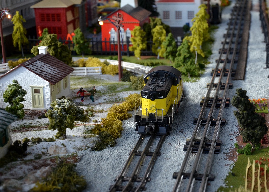 Yellow and Black Engine Yellow and Black Engine
